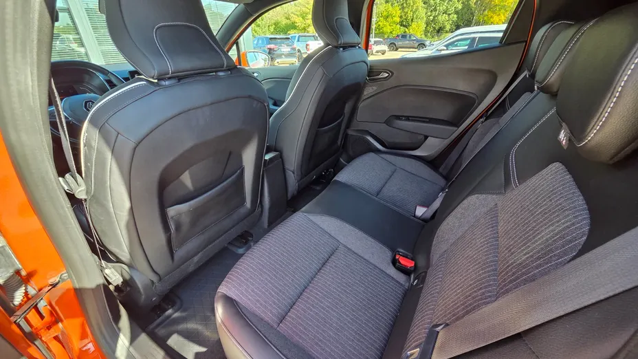 RENAULT Clio Clio 1.3 TCe Intens EDC