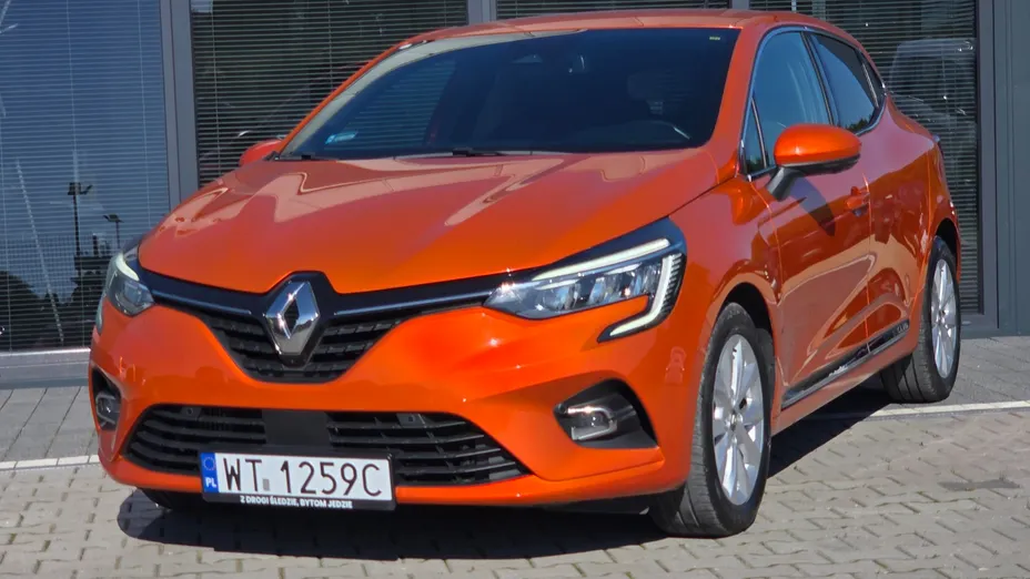 RENAULT Clio Clio 1.3 TCe Intens EDC