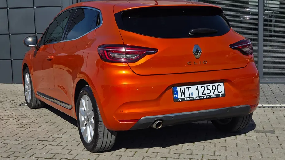 RENAULT Clio Clio 1.3 TCe Intens EDC