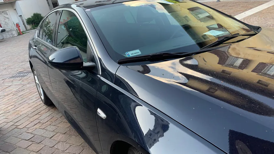OPEL Insignia -