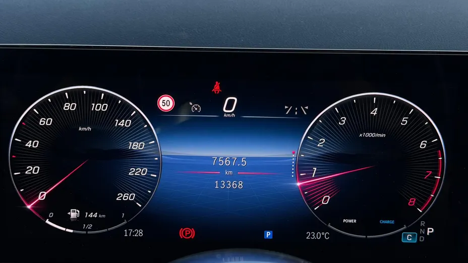 MERCEDES-BENZ GLA GLA 200 mHEV Progressive 7G-DCT