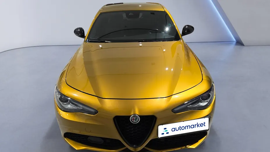 ALFA ROMEO Giulia Giulia 2.0 Turbo Competizione Q4 aut