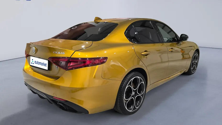 ALFA ROMEO Giulia Giulia 2.0 Turbo Competizione Q4 aut