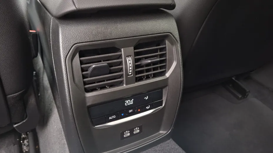 BMW Seria 3 320i M Sport sport-aut
