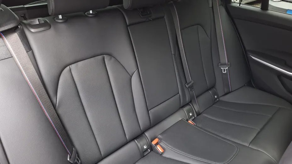 BMW Seria 3 320i M Sport sport-aut