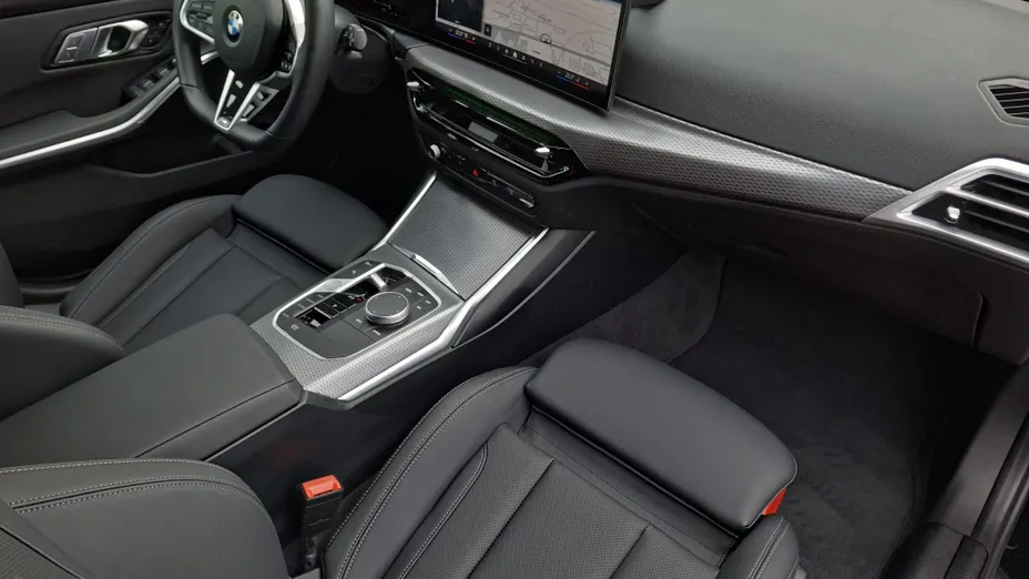 BMW Seria 3 320i M Sport sport-aut