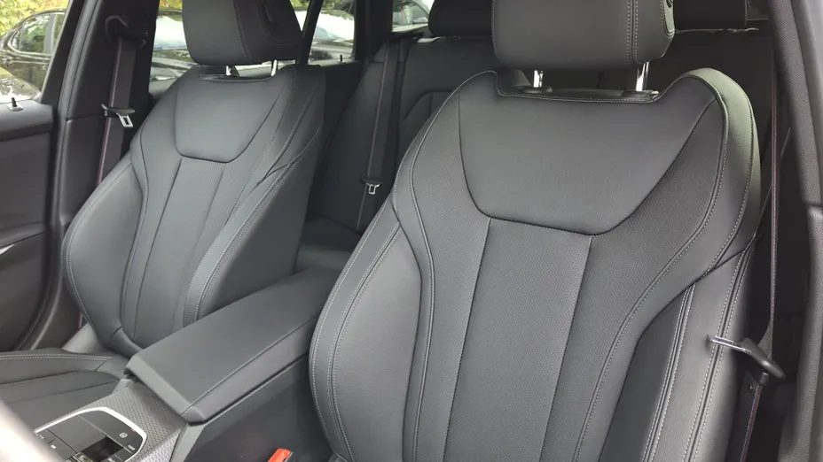 BMW Seria 3 320i M Sport sport-aut