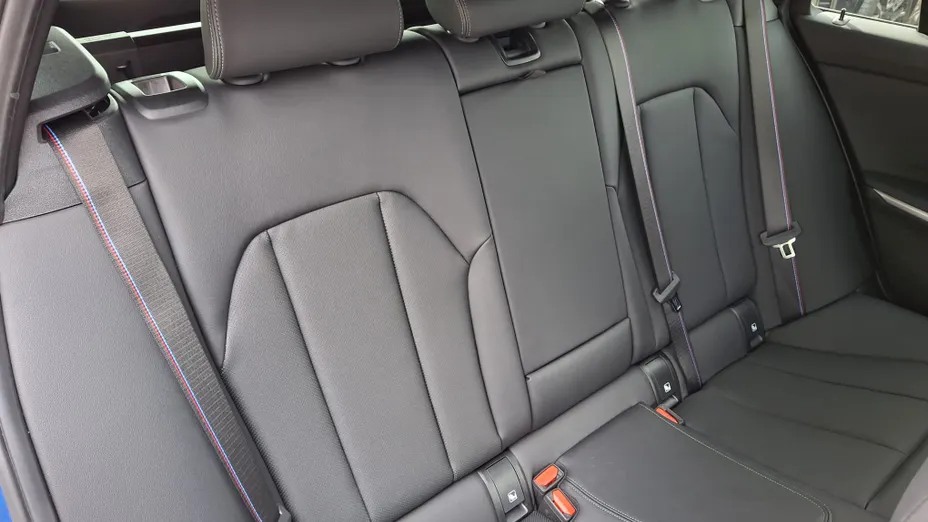 BMW Seria 3 320i M Sport sport-aut
