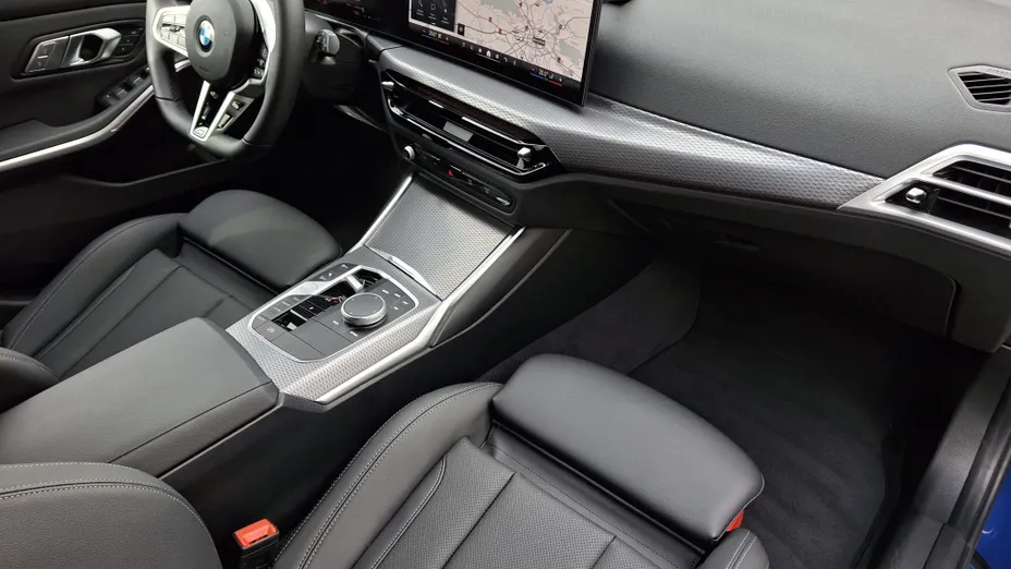 BMW Seria 3 320i M Sport sport-aut