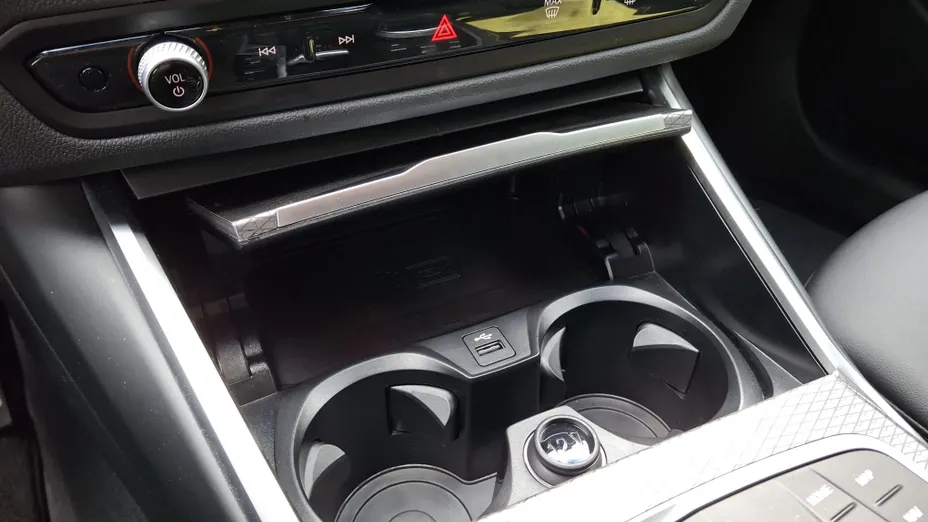 BMW Seria 3 320i M Sport sport-aut