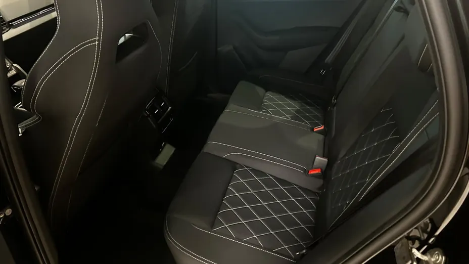SKODA Karoq Karoq 1.5 TSI ACT Sportline DSG Nowy