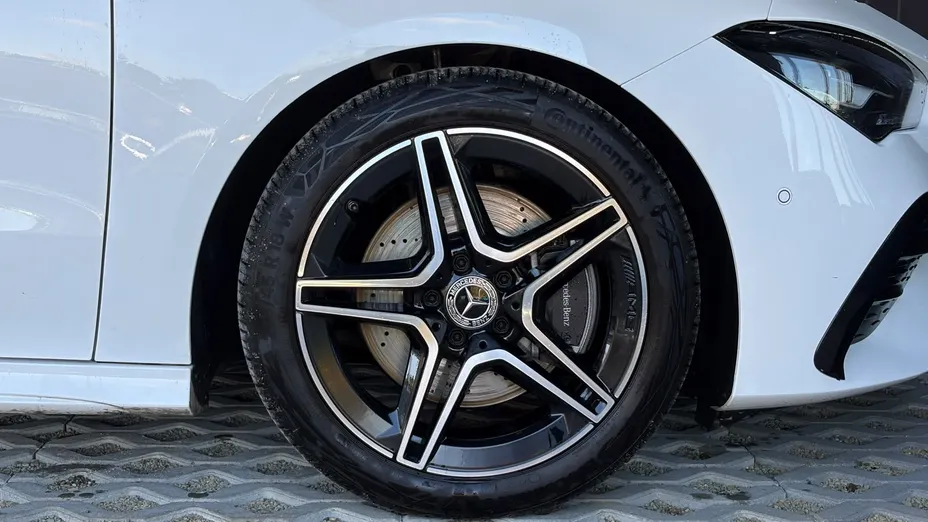MERCEDES-BENZ CLA CLA 200 AMG Line 7G-DCT