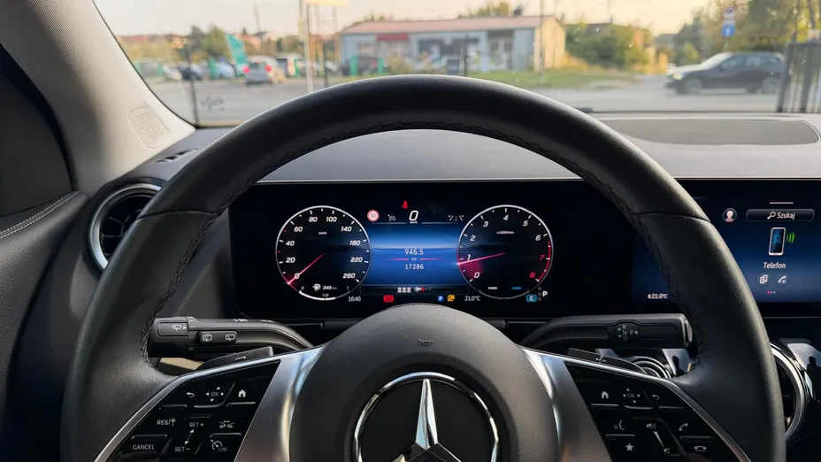 MERCEDES-BENZ GLA GLA 200 mHEV Progressive 7G-DCT