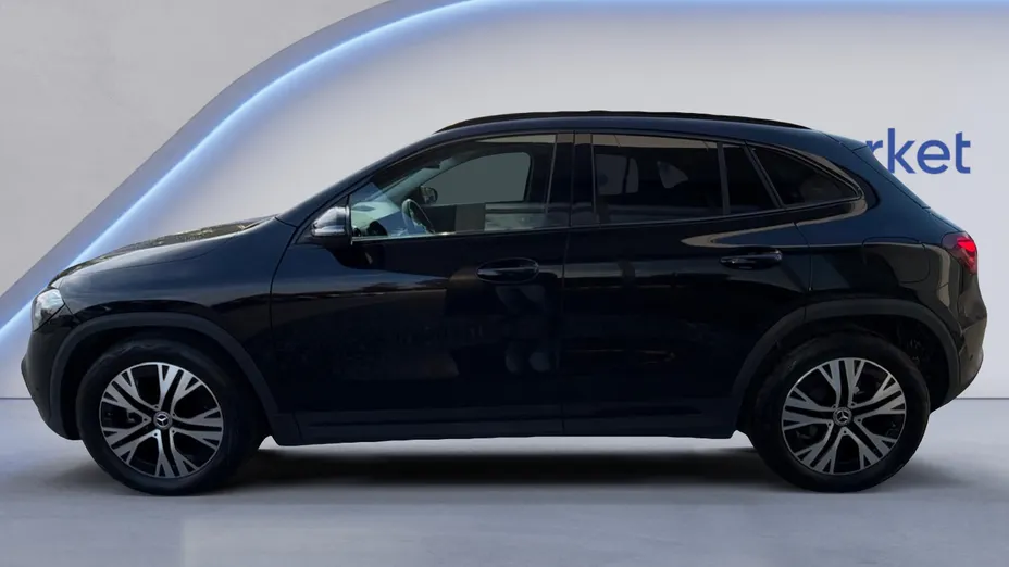 MERCEDES-BENZ GLA GLA 200 mHEV Progressive 7G-DCT