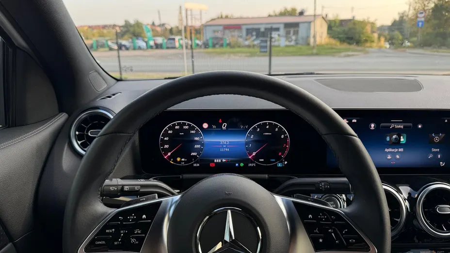 MERCEDES-BENZ GLA GLA 200 mHEV Progressive 7G-DCT