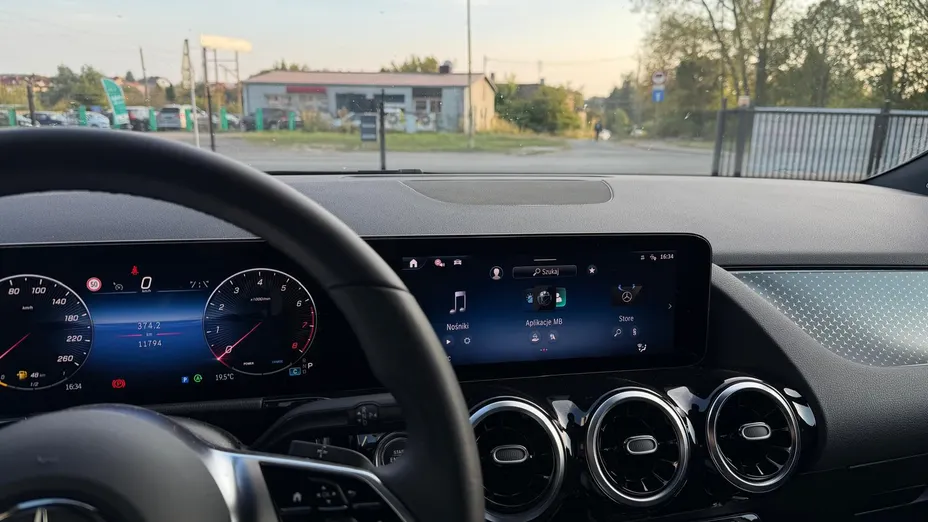 MERCEDES-BENZ GLA GLA 200 mHEV Progressive 7G-DCT
