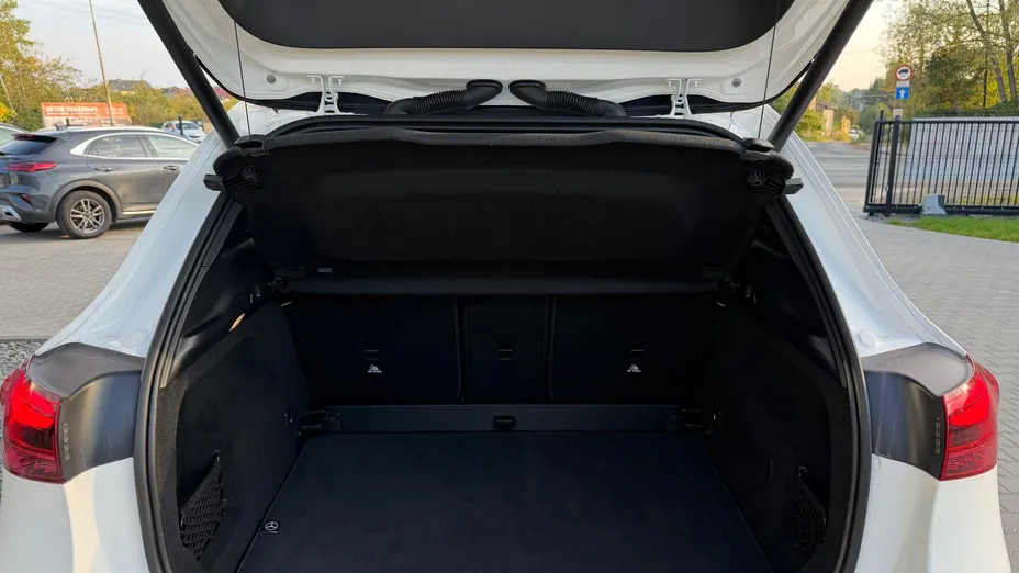 MERCEDES-BENZ GLA GLA 200 mHEV Progressive 7G-DCT