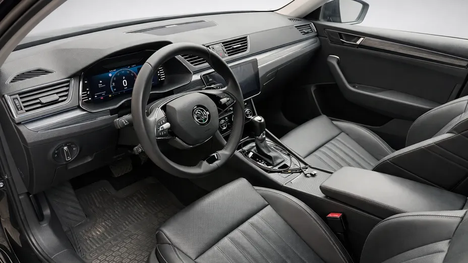 SKODA Superb Superb 2.0 TSI 4x4 Style DSG