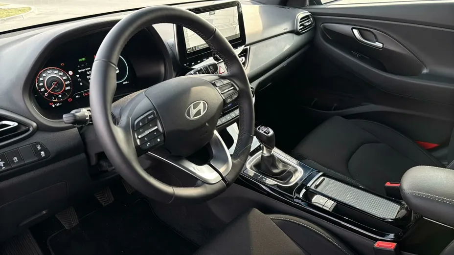 HYUNDAI i30 i30 1.0 T-GDI Smart