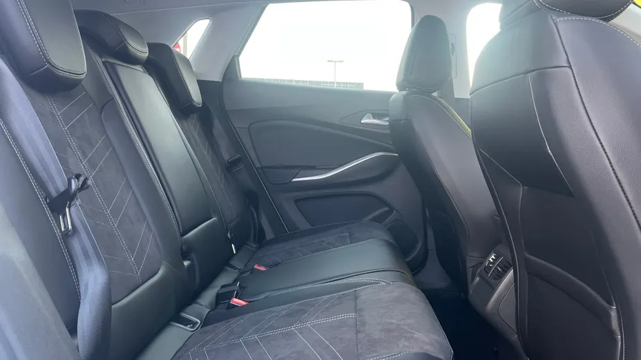 OPEL Grandland Grandland 1.2 T mHEV GS S&S eDTC6 Nowy