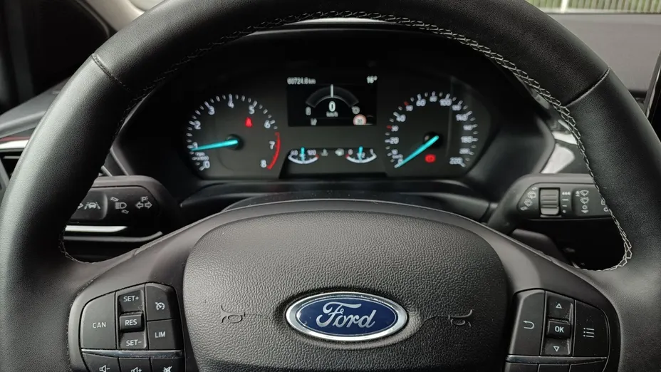 FORD Puma Puma 1.0 EcoBoost Titanium