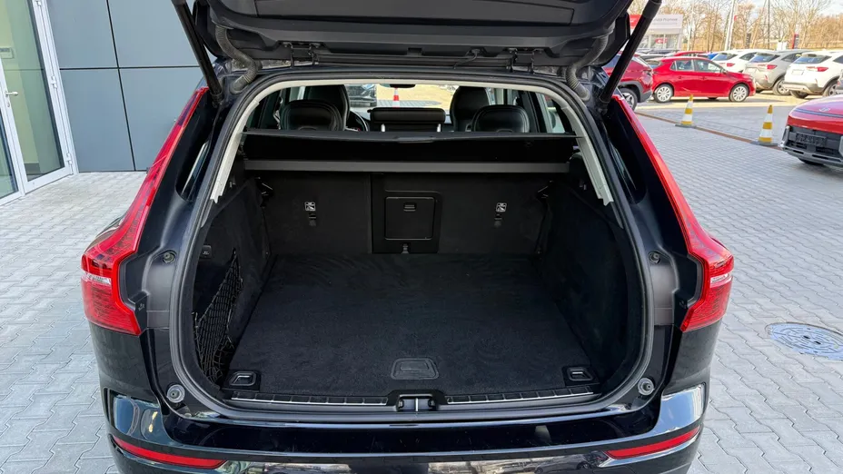 VOLVO XC60 XC60 T4 Momentum aut