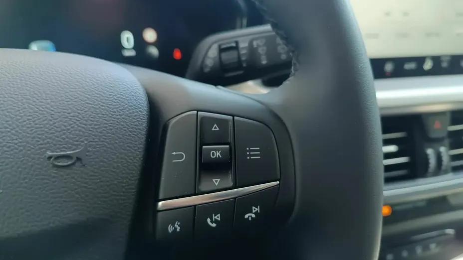 FORD Focus Focus 1.0 EcoBoost mHEV Titanium X aut