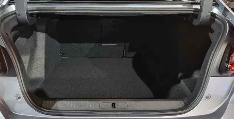 CITROEN C4 X C4 X 1.2 mHEV Max eDCT6