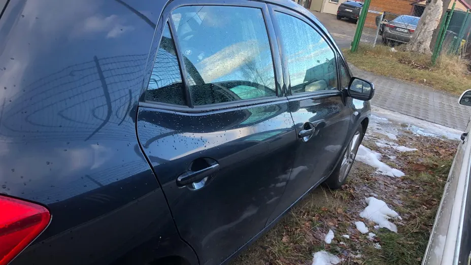 TOYOTA Auris Auris 1.6 Luna