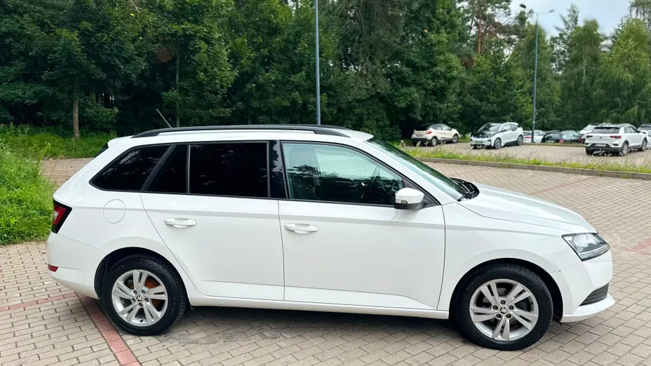 SKODA Fabia -