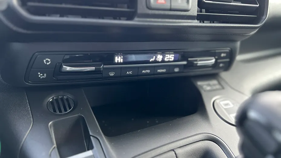 PEUGEOT Partner Van Partner 1.5 BlueHDi S&S L1 Pro Skill Nowy