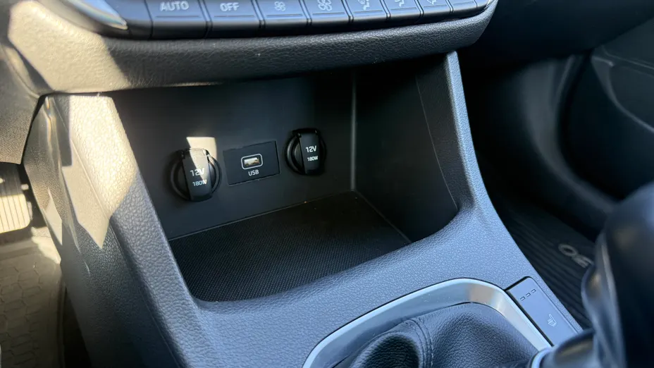 HYUNDAI i30 i30 1.0 T-GDI Smart