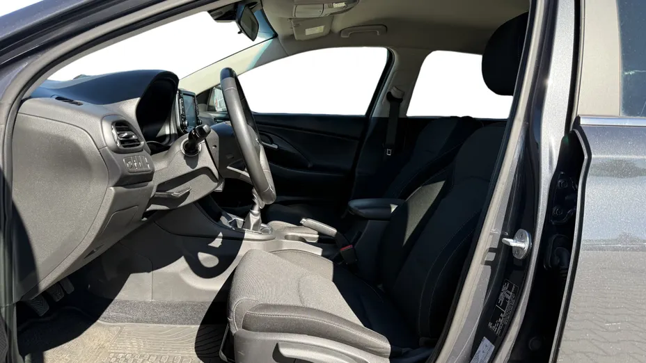 HYUNDAI i30 i30 1.5 DPI Modern