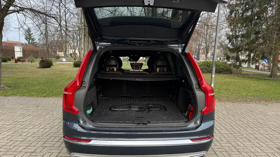 VOLVO XC90 XC90 B5 D AWD Inscription aut