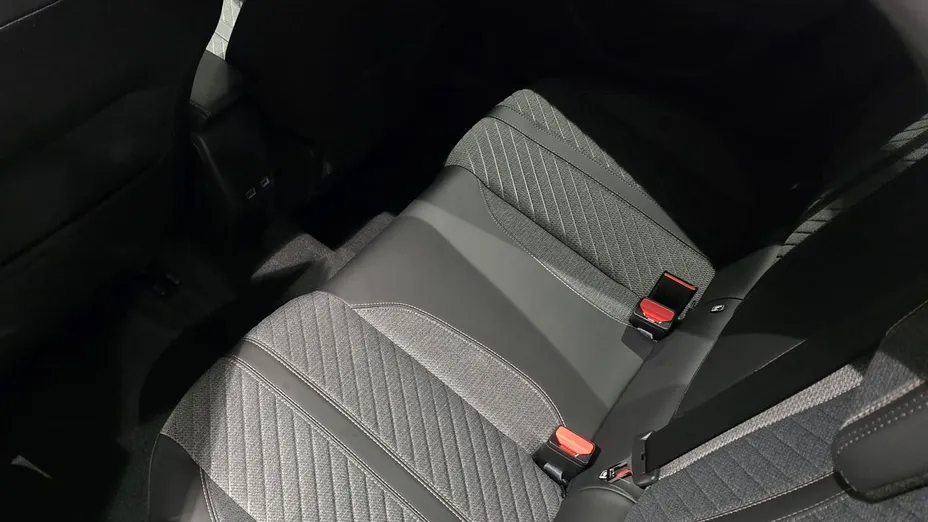 PEUGEOT 2008 2008 PureTech mHEV Allure e-DCS6 Nowy