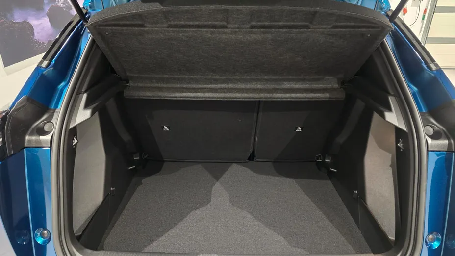 PEUGEOT 2008 2008 PureTech mHEV Allure e-DCS6 Nowy