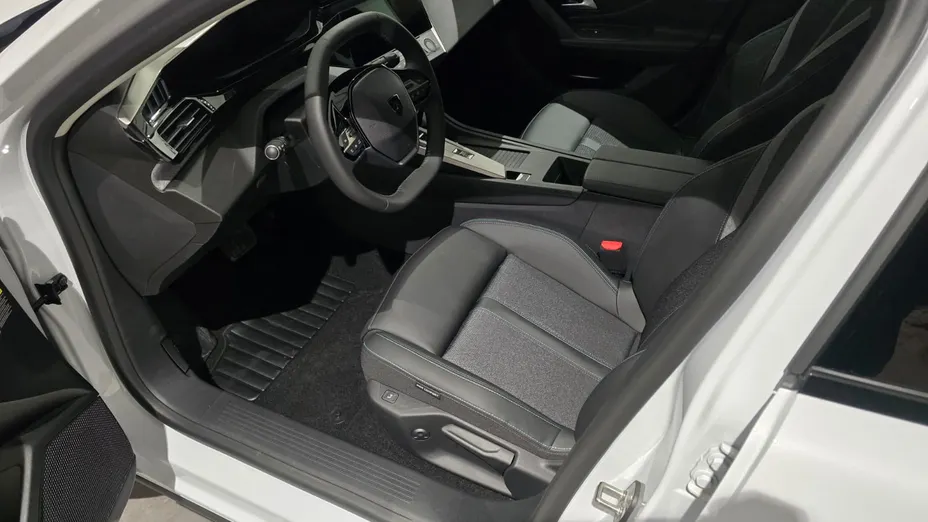 PEUGEOT 408 408 1.2 PureTech mHEV Allure S&S e-DSC6 Nowy