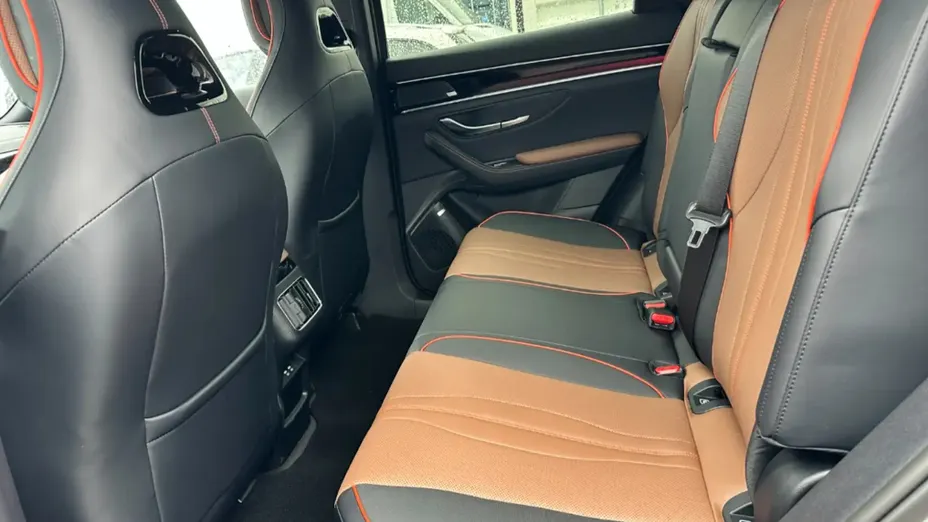 BYD Seal U Seal U 1.5T DM-i Design AWD Nowy