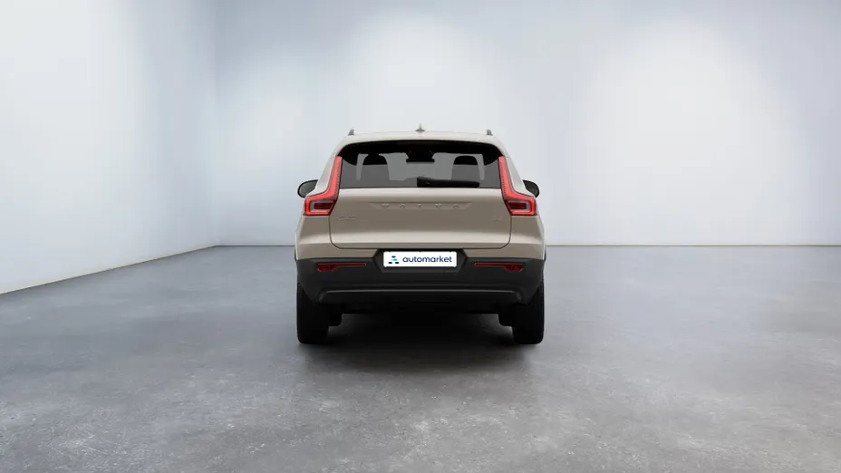 VOLVO XC40 XC40 B3 Plus Dark aut Nowy