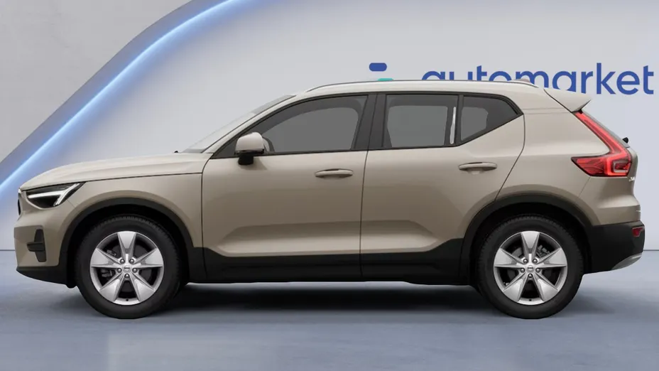 VOLVO XC40 XC40 B3 Core aut Nowy