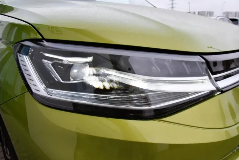 VOLKSWAGEN Caddy osobowy Caddy Maxi 1.5 TSI Life DSG