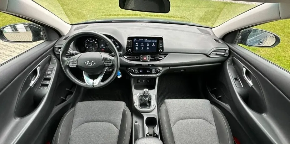 HYUNDAI i30 i30 1.0 T-GDI Smart