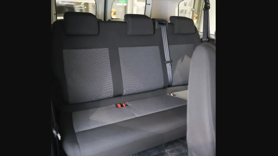 TOYOTA Proace Proace Kombi 2.0 D-4D Long 2,8t