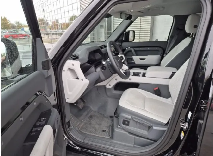 LAND ROVER Defender Defender 110 3.0 D250 mHEV S