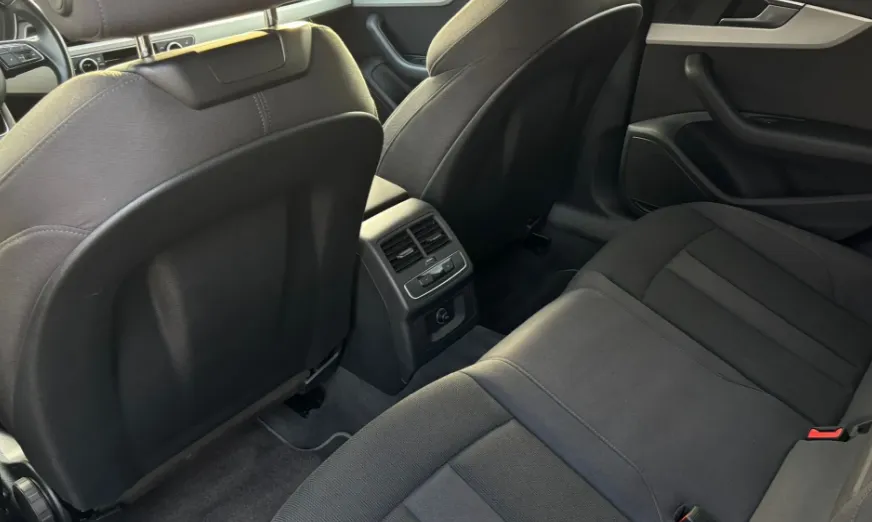 AUDI A4 A4 40 TFSI mHEV S Line S tronic