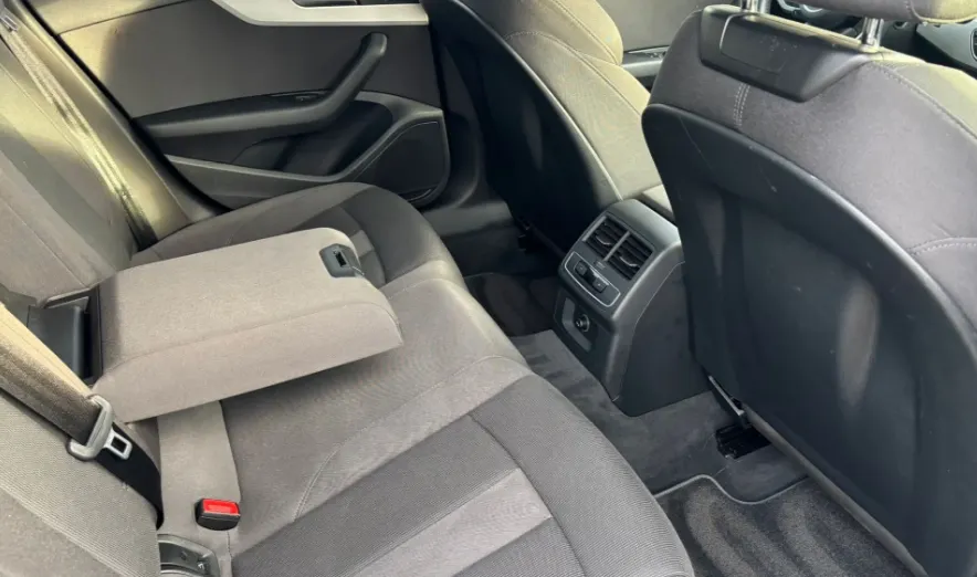 AUDI A4 A4 40 TFSI mHEV S Line S tronic