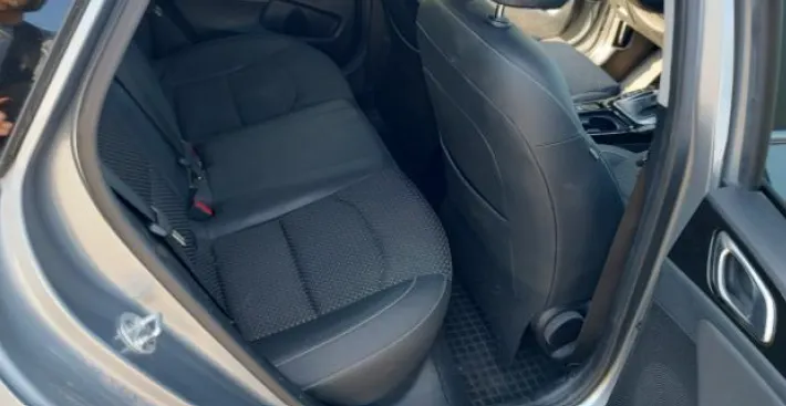 KIA Cee'd Ceed 1.6 CRDi SCR L DCT