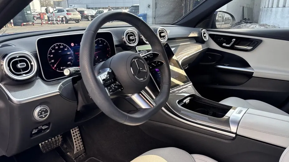 MERCEDES-BENZ C Klasa C 220 d mHEV 4-Matic AMG