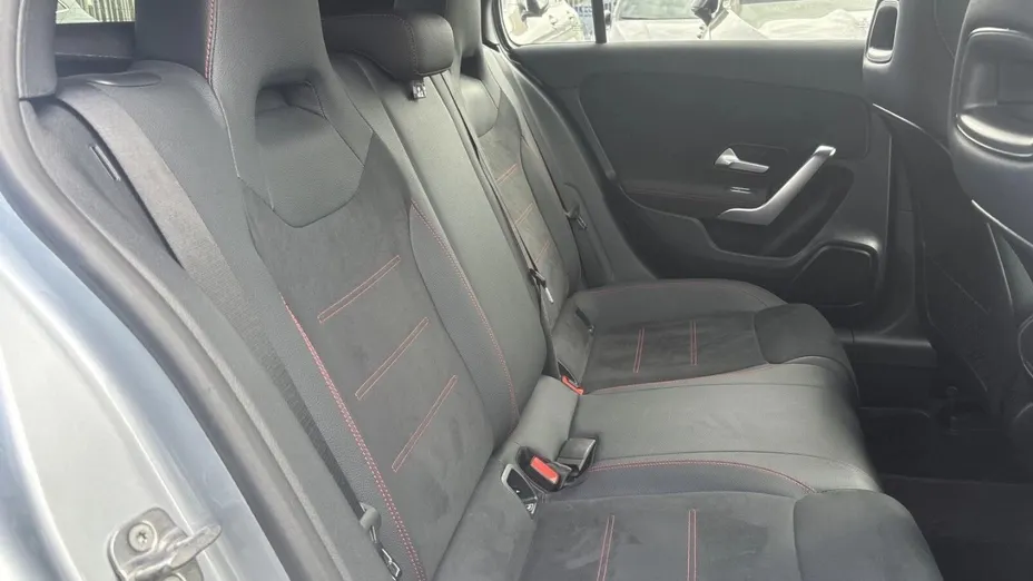 MERCEDES-BENZ A Klasa A 200 AMG Line 7G-DCT