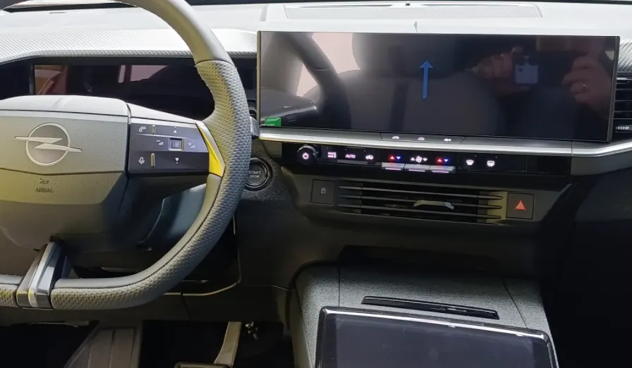 OPEL Grandland X Grandland 1.2 T mHEV Edition S&S eDTC6 Nowy